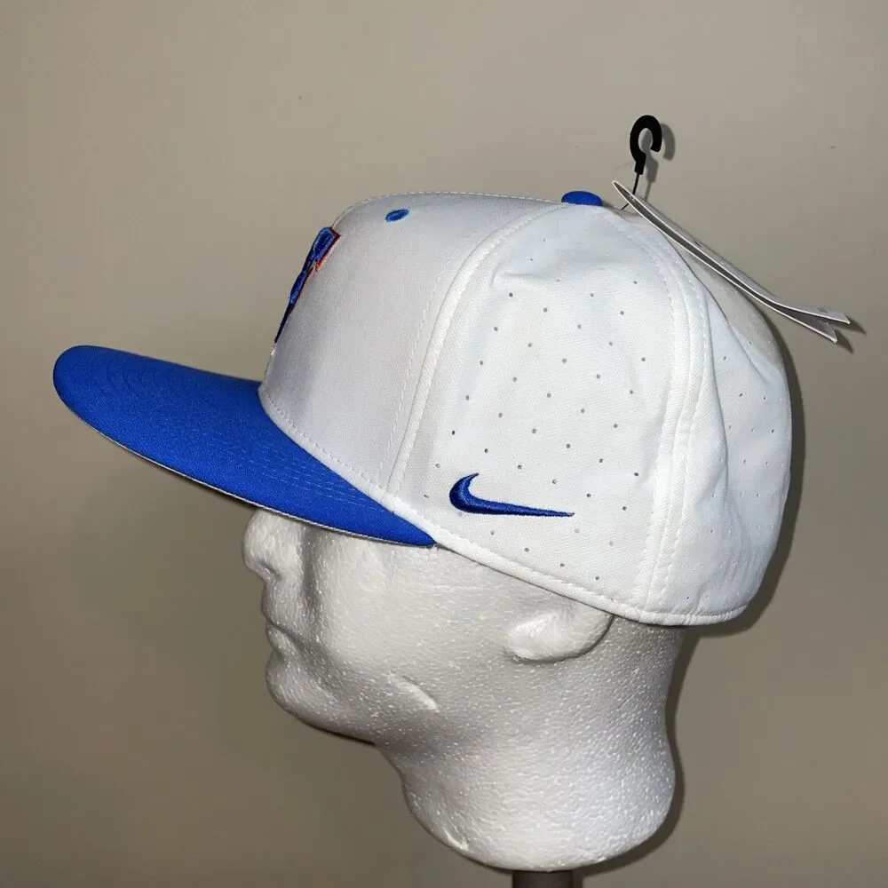 Nike True Florida Gators Fitted Hat Size 7 1/2 Authentic Team Issue